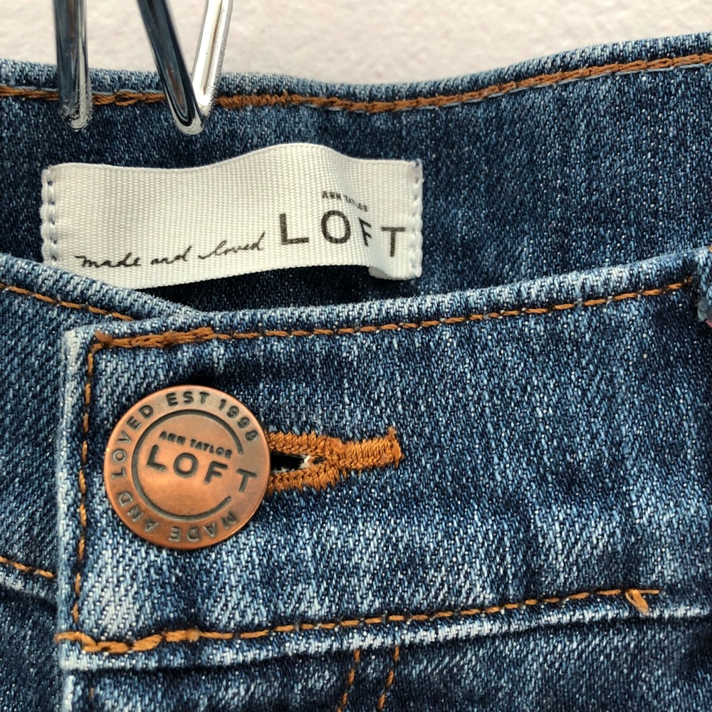 Ann Taylor Loft Shorts - Picture 2 of 5